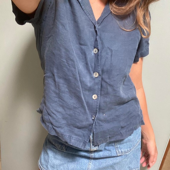 Blue linen shirt with a collared neckline, short sleeves, and button up front. - Picture 3 of 3